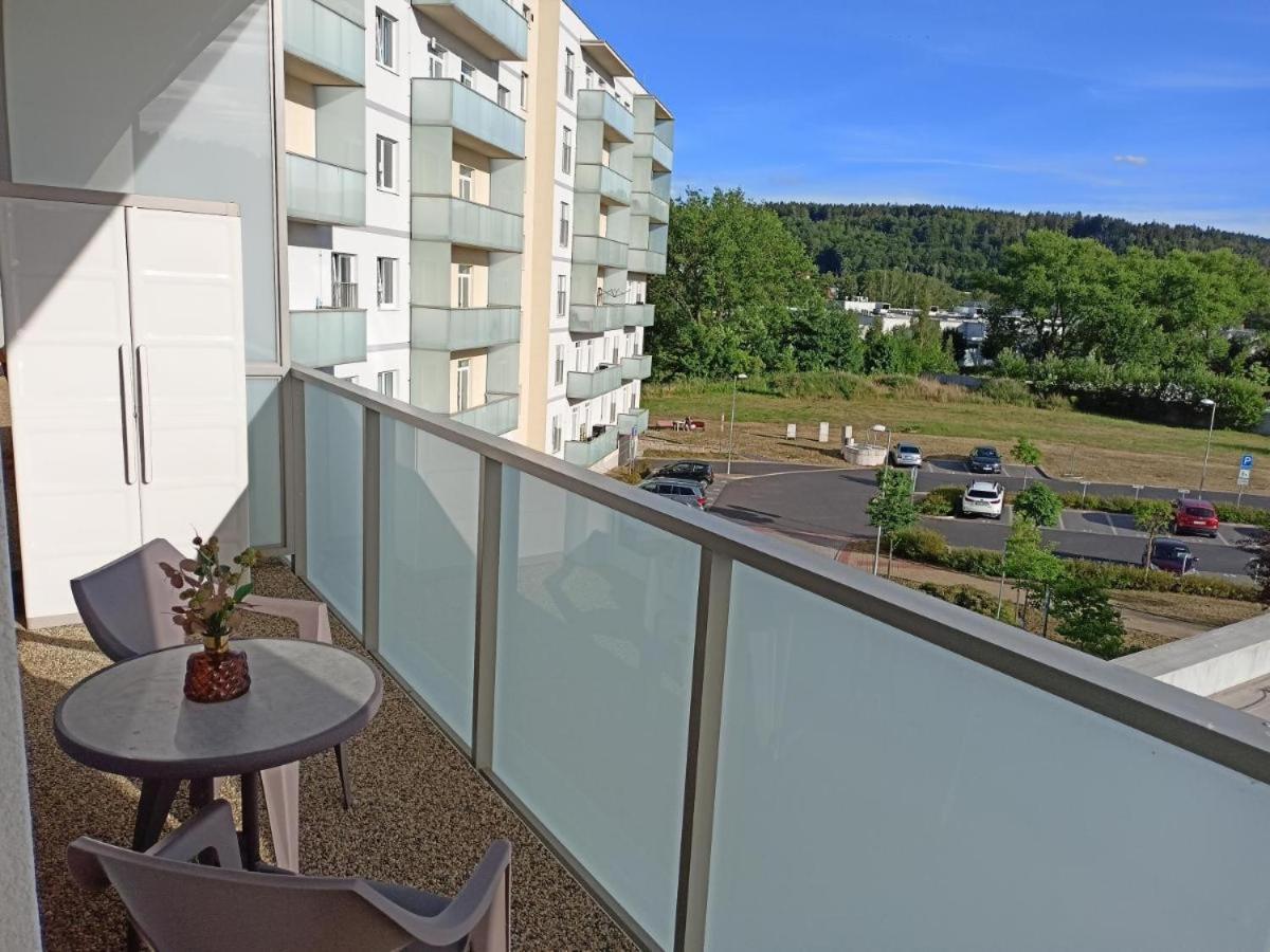Apartment Moser 1303 Karlovy Vary Exterior foto
